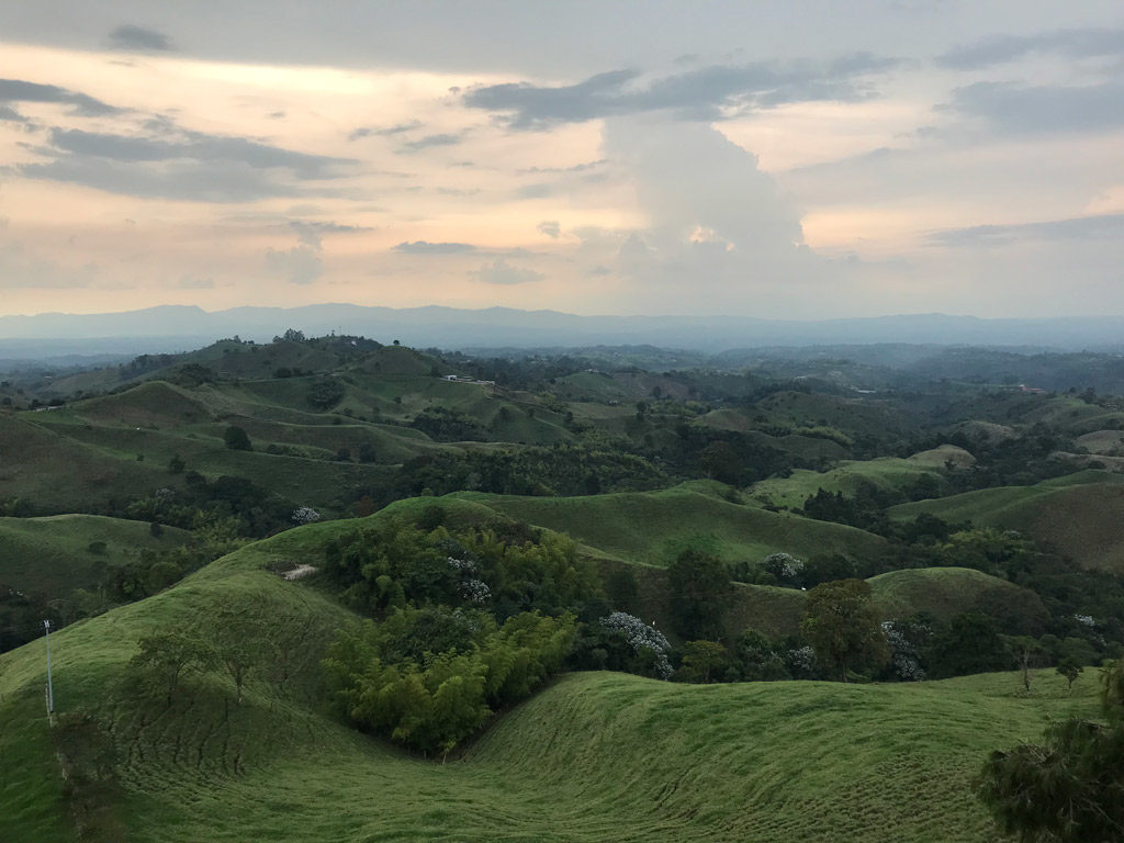 Panorama depuis le mirador de Filandia en Colombie
